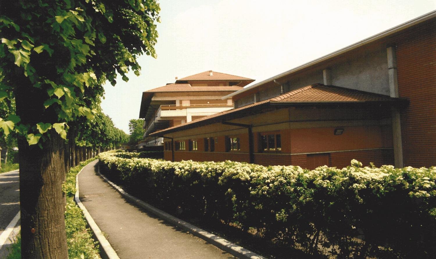 Residence Hotel Health House Desenzano del Garda Exterior photo